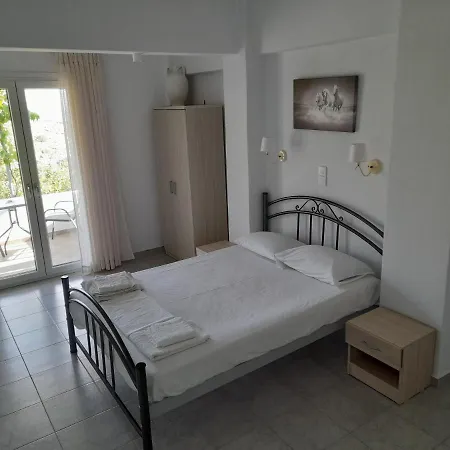 Apartment Silver View