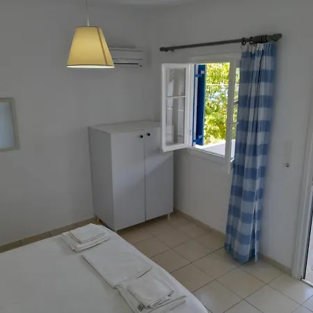 Silver View Apartment Batsi (Andros)