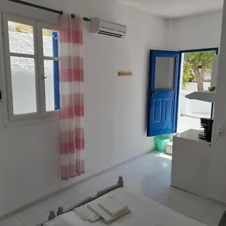 Silver View Apartment Batsi (Andros)