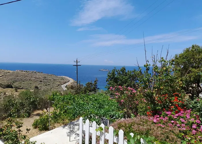 Silver View * Batsi (Andros)